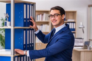 男孩命中缺水是好事